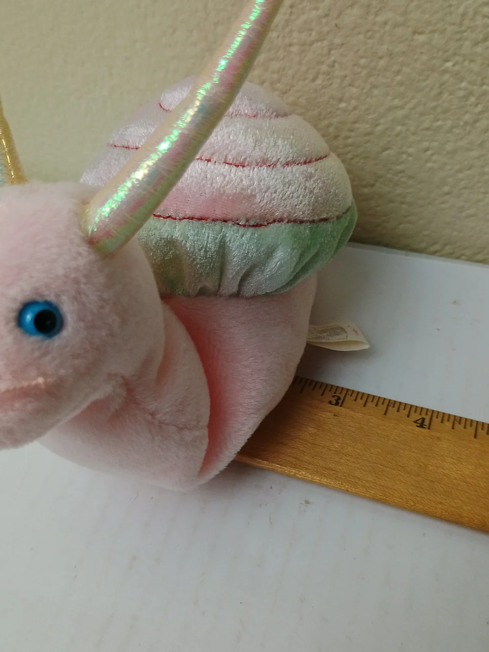 Ty 1999 SwirlyPink Narwhal-Snail Plush with Iridescent Gold Horns and Mint Shell